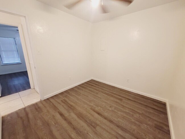 Building Photo - 3209 Hester Dr