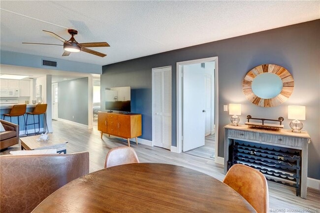 Building Photo - 5601 NE Gulfstream Way