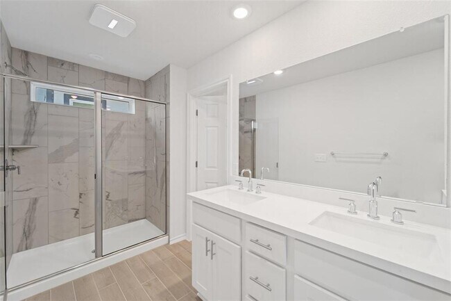 Building Photo - 4908 Plum Peach Bend