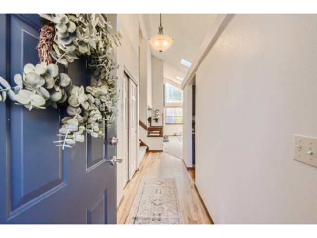 Building Photo - 3184 W Sugarbowl Ct