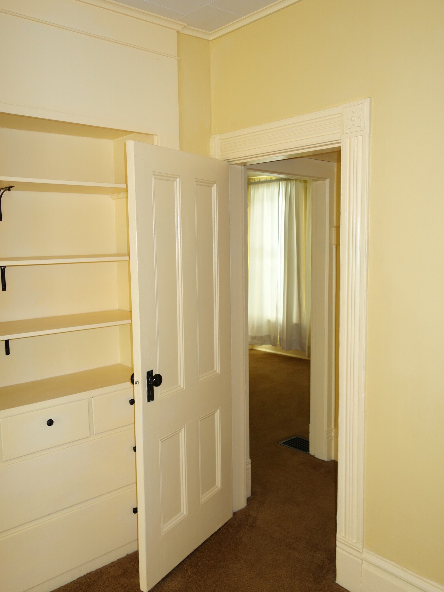 South bedroom from dining room - 30 NE Stanton St
