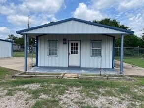 Building Photo - 15675 TX-36
