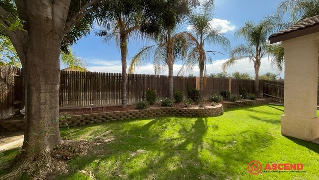 Building Photo - Beautiful Home Located In The Southwest!