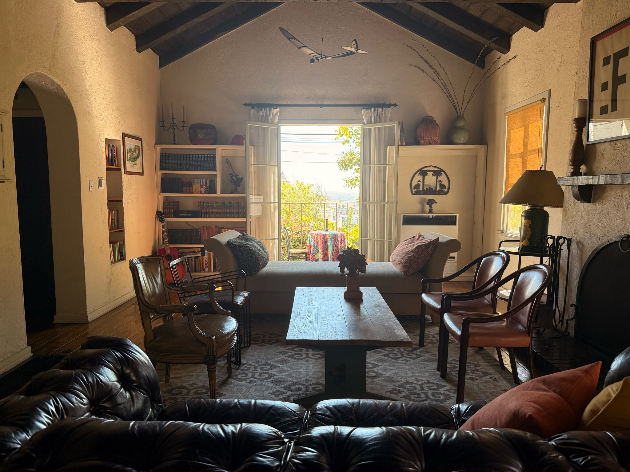 Building Photo - 8301 Marmont Ln