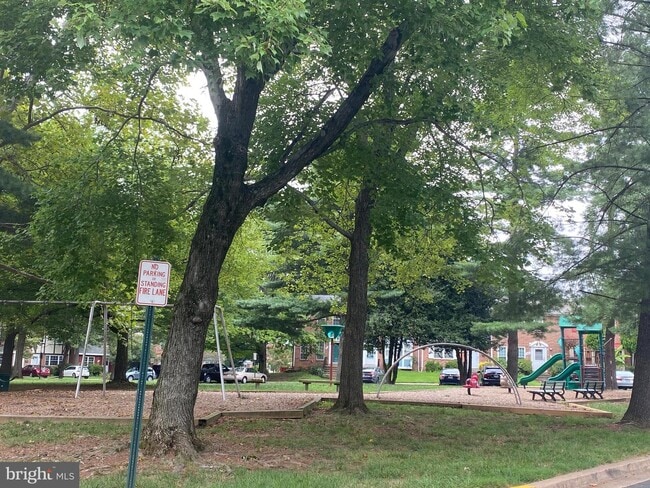 Building Photo - 2822 Hogan Ct