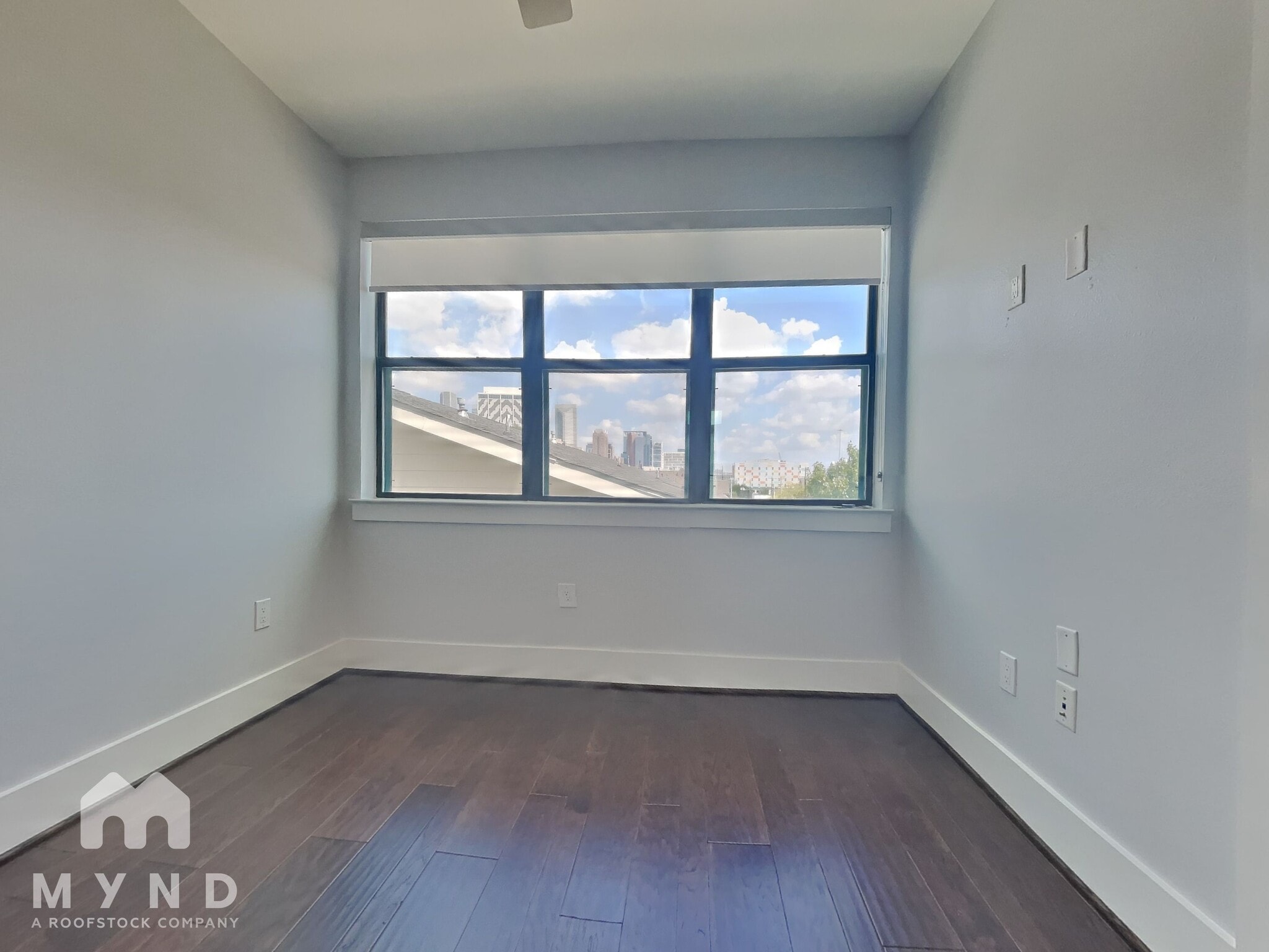 Building Photo - 2401 Crawford St