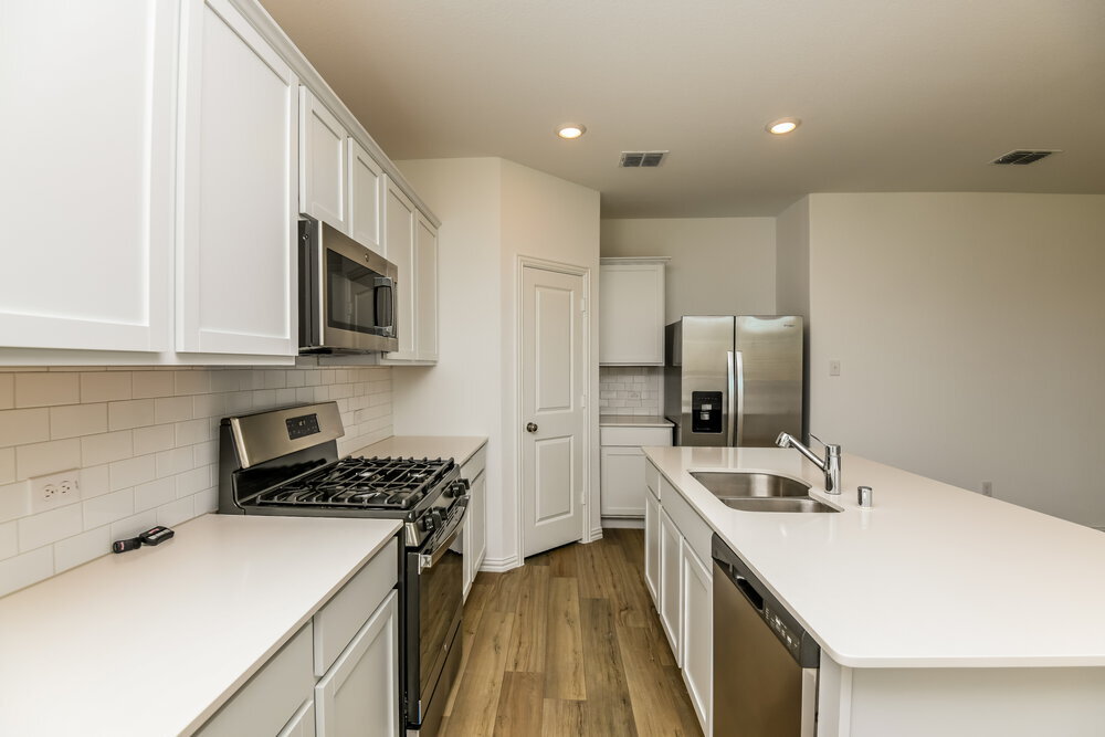 Building Photo - 14785 Mainstay Way