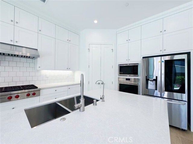 Building Photo - 224 Fiore