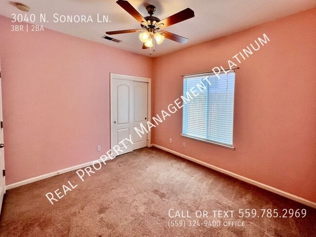 Building Photo - 3040 N Sonora Ave