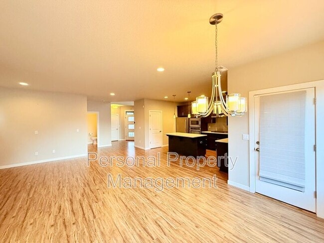 Building Photo - 15601 NE 107th St