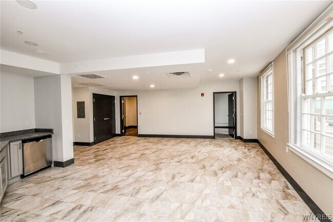 Building Photo - 40 North St