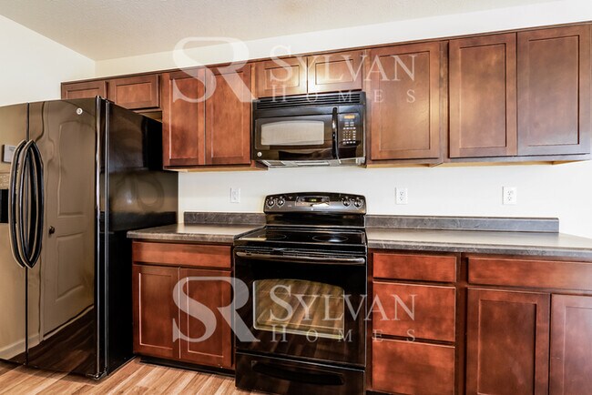 Building Photo - The Lifestyle You Deserve.