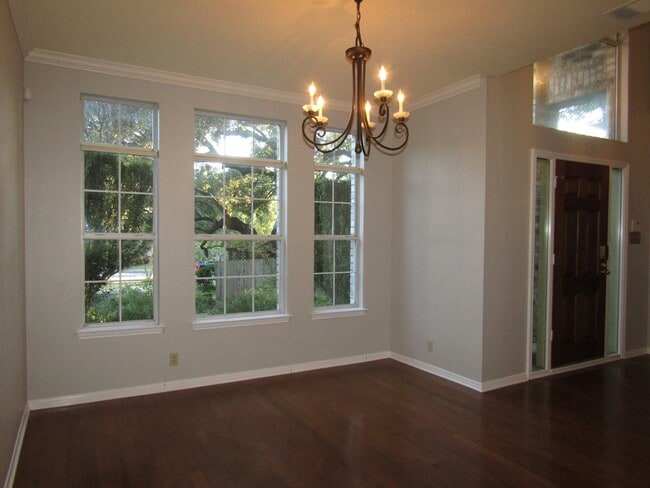 Building Photo - 10602 Cranford Ct