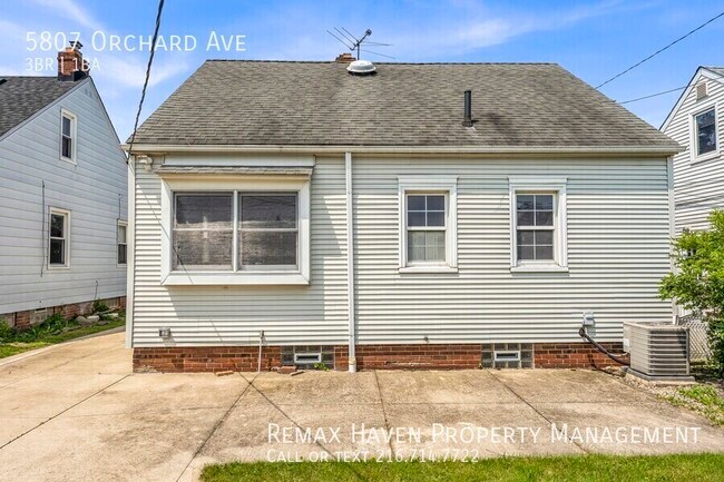 Building Photo - 5807 Orchard Ave