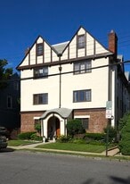 Building Photo - 64 Parkway Rd