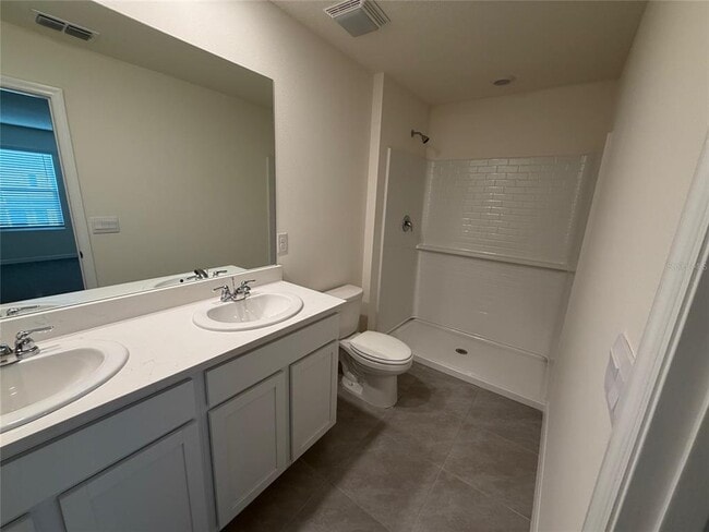 Building Photo - 6685 SW 81st Lp