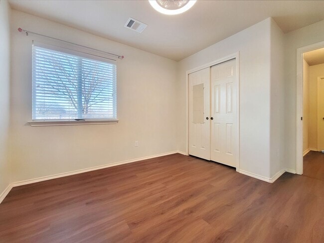 Building Photo - Beautiful 4 BR / 2 BA Home for Rent in Austin