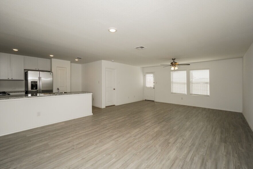 Building Photo - 6703 Morgan Cross