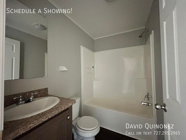 Building Photo - 5710 Kelso-