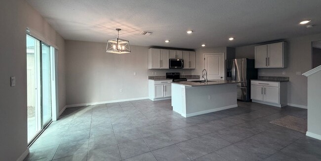 Building Photo - Spacious Creek Preserve Rental 5 Bedrooms!
