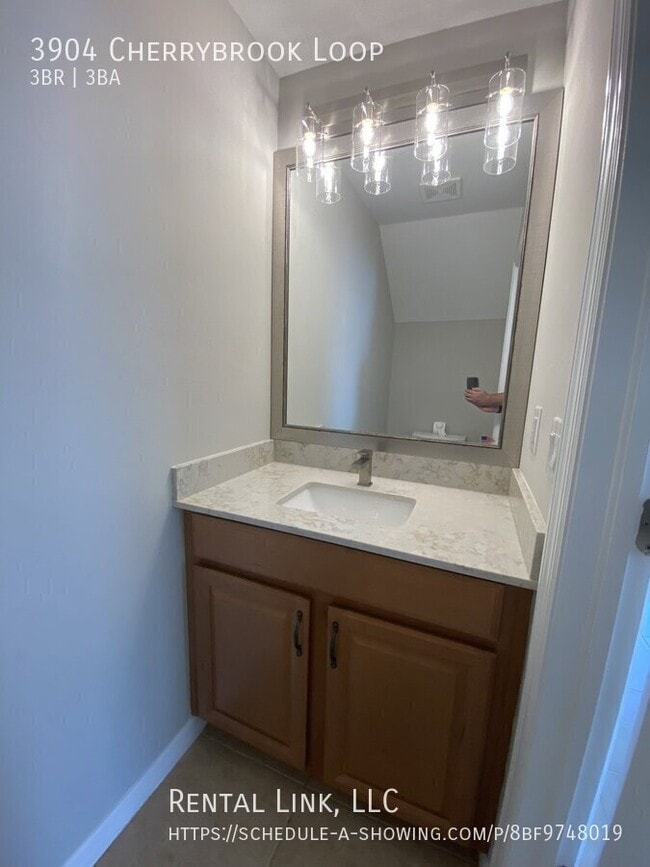 Building Photo - 3904 Cherrybrook Loop