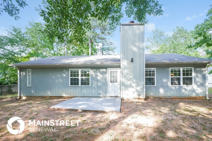 Building Photo - 1201 Sunday Ln