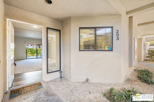 Building Photo - 255 S Avenida Caballeros
