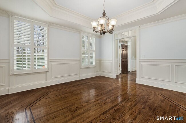 Building Photo - 59 Crescent Rd