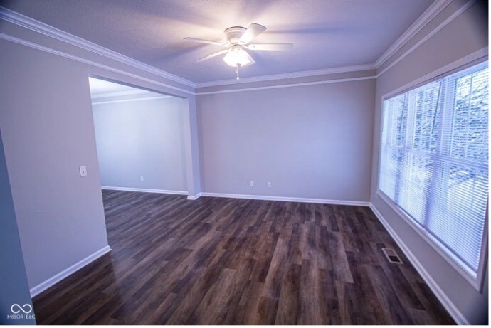 Building Photo - 10813 Putnam Pl