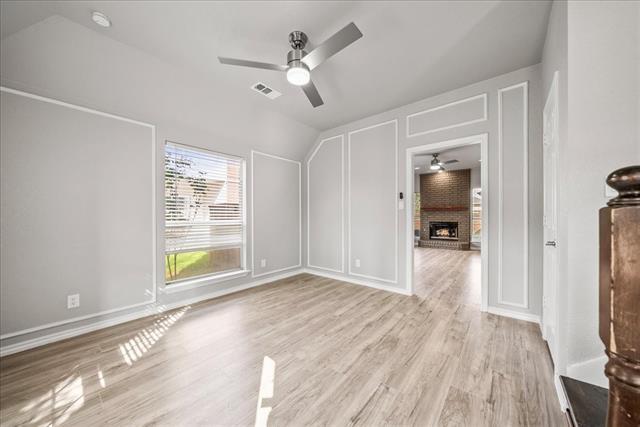 Building Photo - 344 Raintree Dr