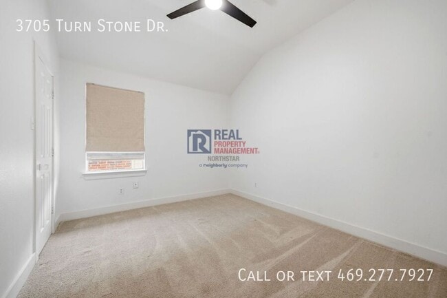 Building Photo - 3705 Turnstone Dr