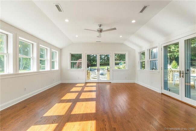 Building Photo - 7 Nappa Dr