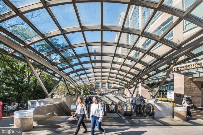 Building Photo - 2141 I St NW