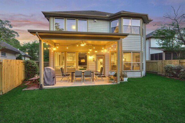 Building Photo - 131 Zephyr Bend Pl