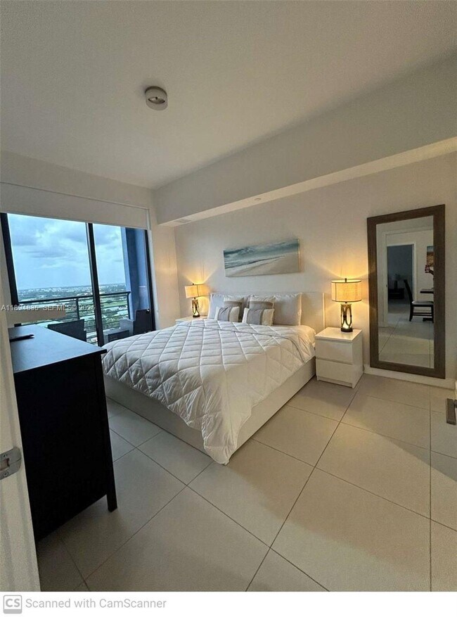 Building Photo - 5350 NW 84th Ave