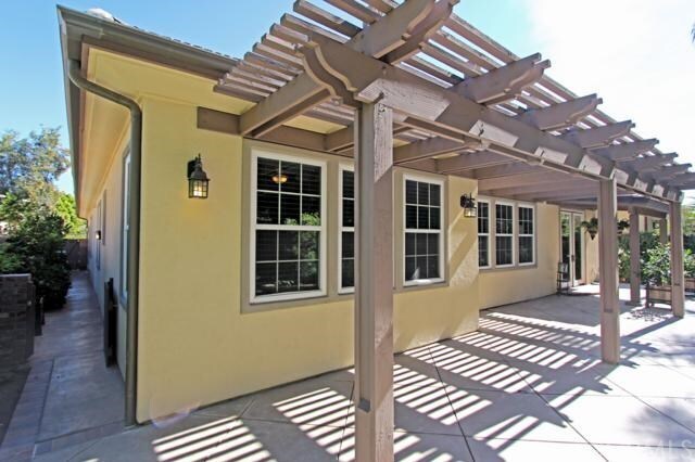 Backyard - 44 Whitford