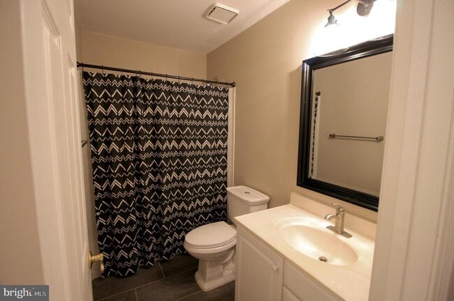 Building Photo - 20940 Cox Mills Ct