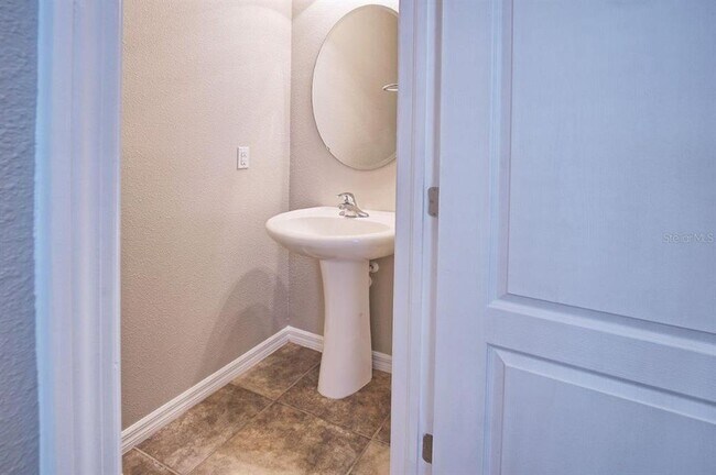 Building Photo - 8413 Costa Blanca Ct