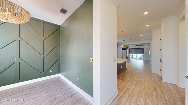 Building Photo - 119 Martha Ct.