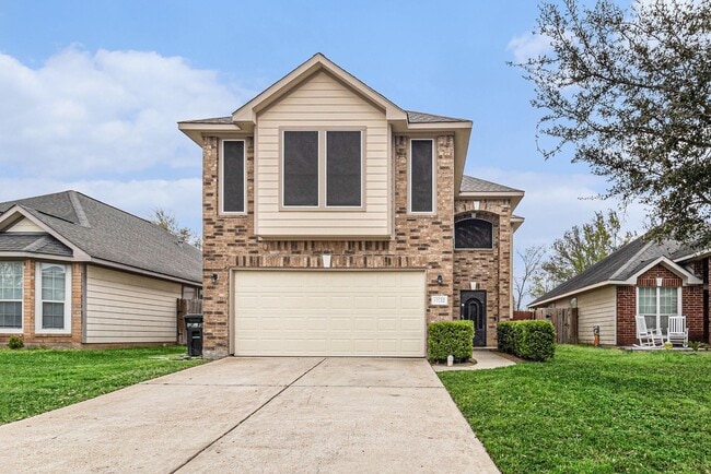 Building Photo - 12222 Warrenwood Dr