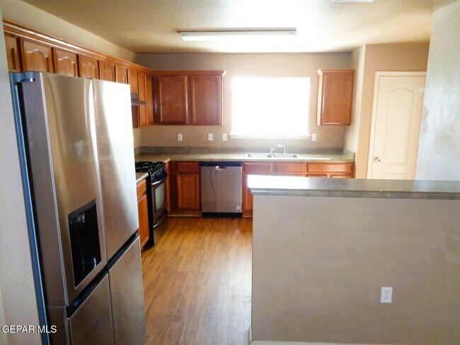 Building Photo - 14168 Smokey Point Dr