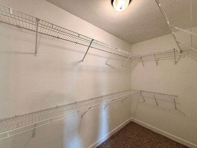 Building Photo - 23 Hulsey Cove