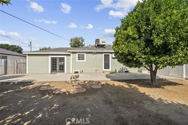 Building Photo - 8440 Oakdale Ave