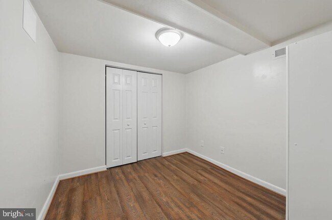 Building Photo - 3993 Orange St