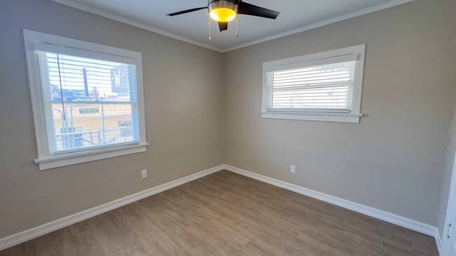 Building Photo - DL Georgia