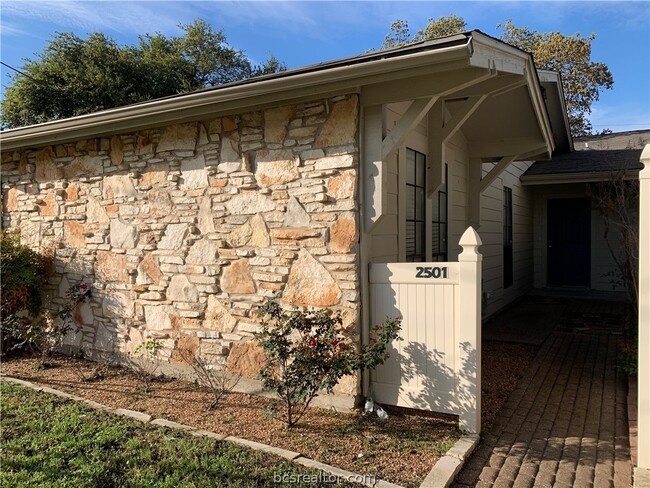 Primary Photo - 2501 Longmire Dr