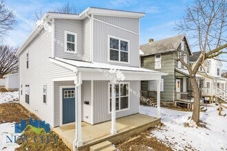 Building Photo - BRAND NEW 3 BEDROOM 2.5 BATHROOM FRANKLINT...