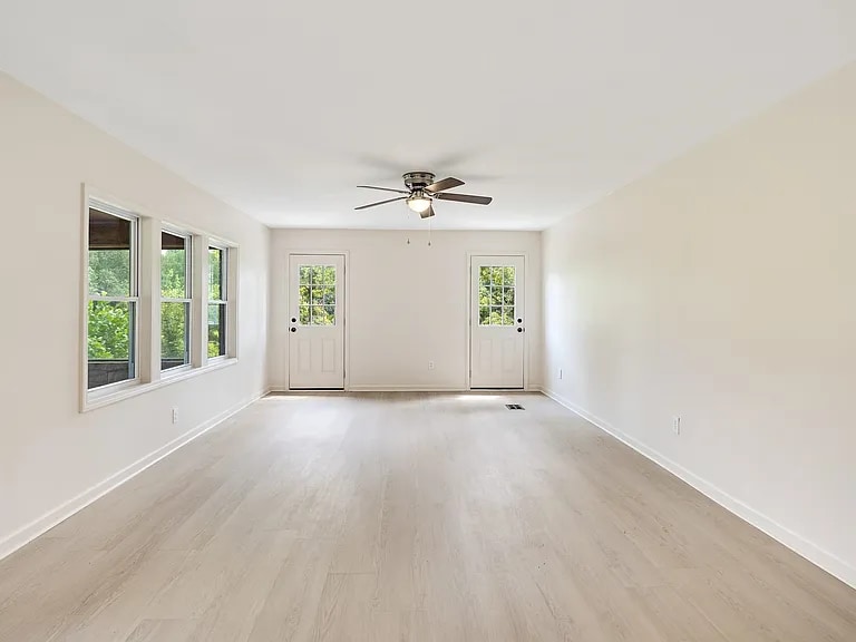 Building Photo - 7441 Walsh Rd