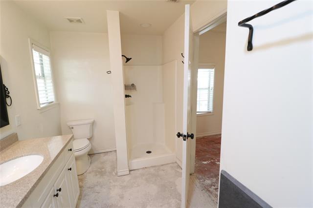 Building Photo - 1065 W Pecan St