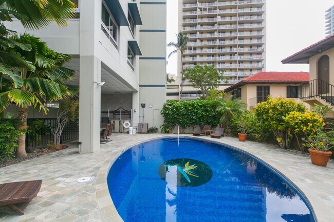 Building Photo - ? Spacious 2-Bedroom Condo at Fairway Manor – Incredible Value Near Waikiki! ?